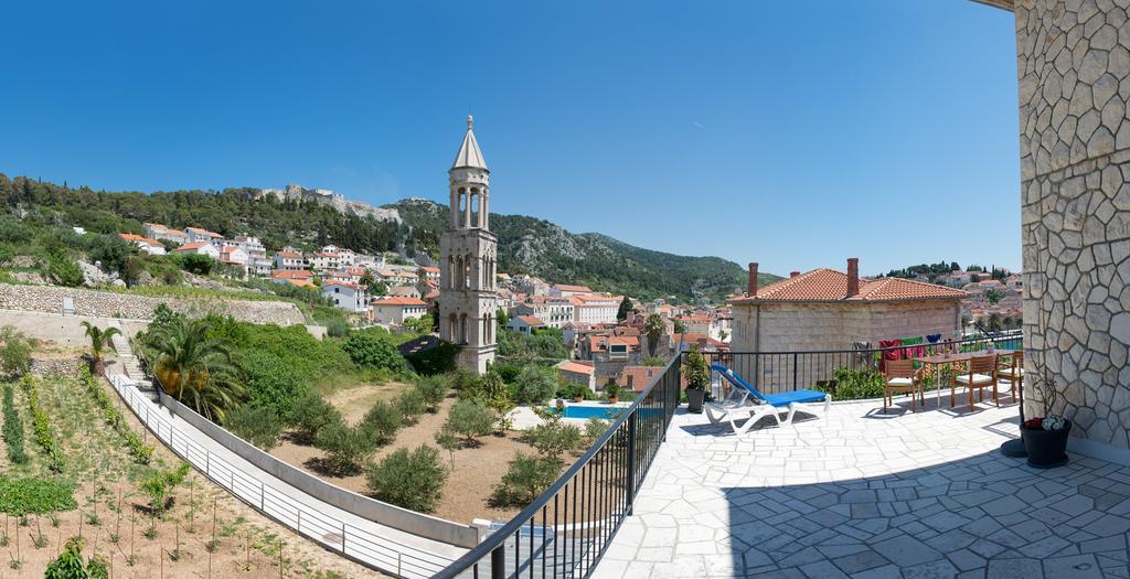 Apartments Olive Tree Hvar Town Eksteriør bilde